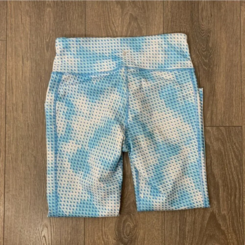 Old Navy Womens Capri Leggings Activewear Blue Geometric Printed Athletics Gym S - Picture 3 of 5